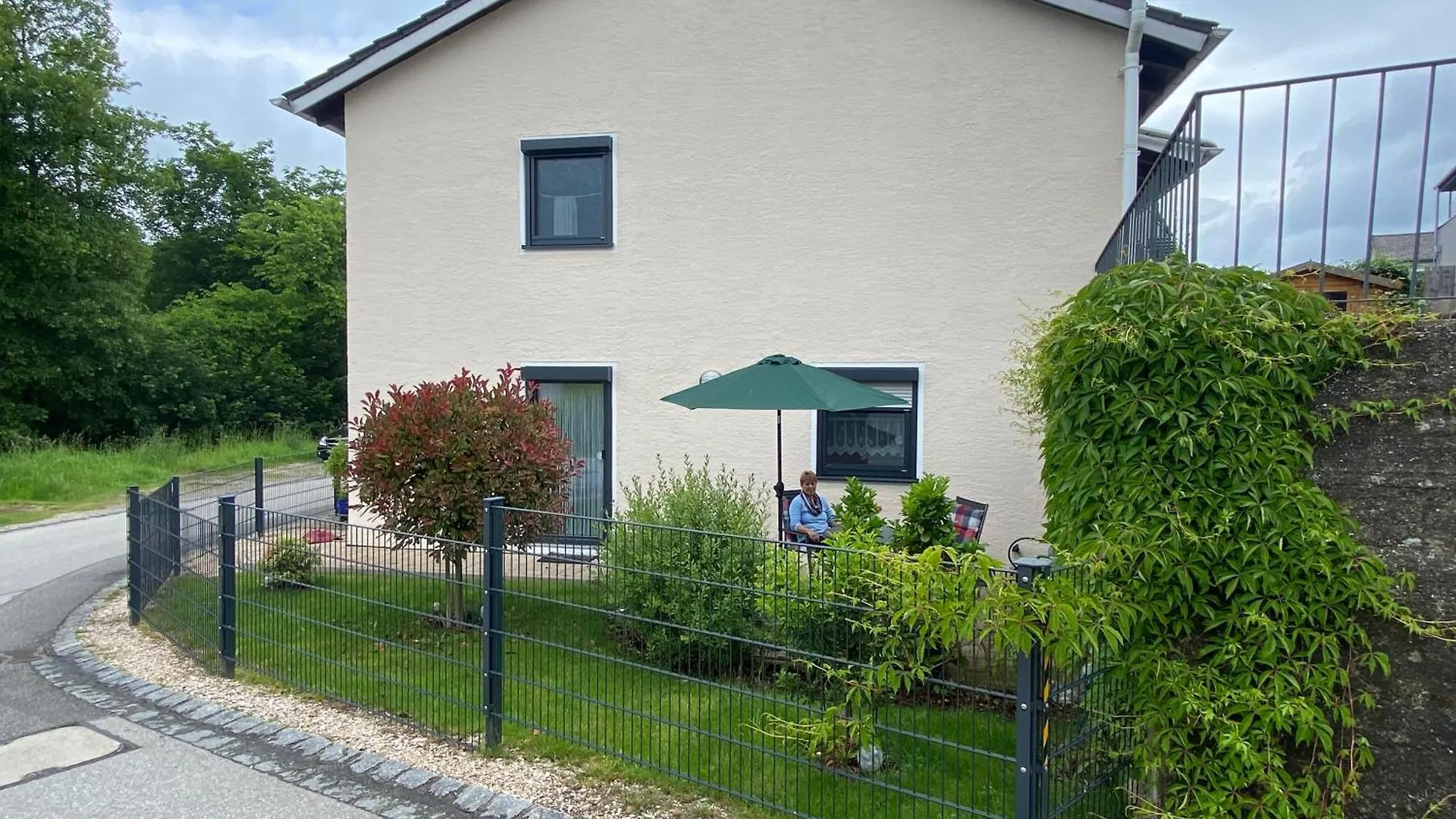 Apartment Ferienwohnung Mit Salzachblick Laufen
